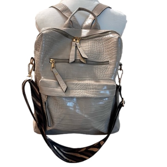 Faux Leather Croco Embossed Convertible Shoulder Bag Backpack Cream Beige - Picture 1 of 15